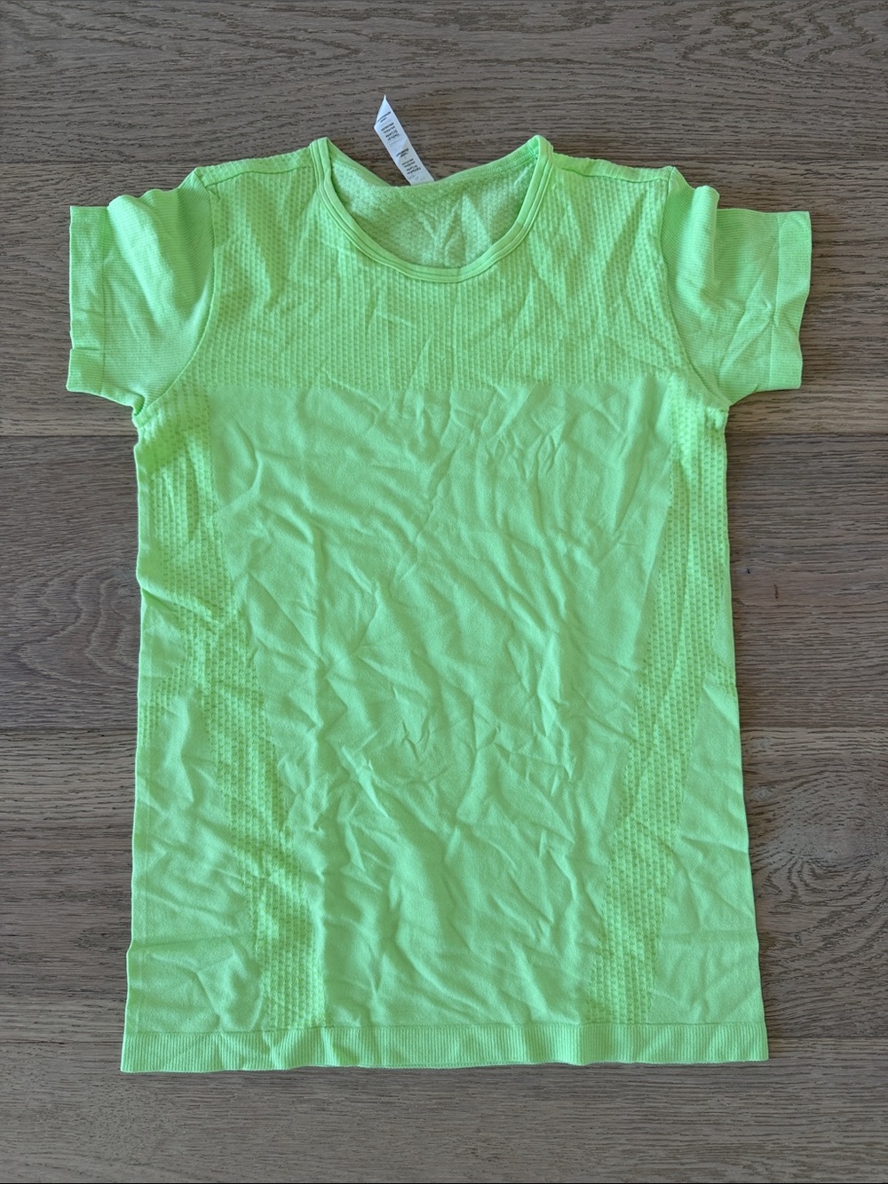 ALO Yoga Neon Lime Seamless Short Sleeve Tee